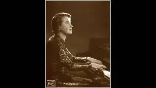 Frieda Valenzi plays 