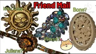 Let's Open a Box of Jewelry! #thrift #giveaways #weiss #goodwill #vintagejewelry #jewelry