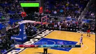 Sefolosha hits three-quarter court buzzer beater
