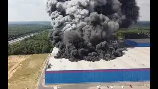 Fire in the suburbs of Moscow A fire broke out at an Ozon warehouse near Moscow  Preliminary, all be