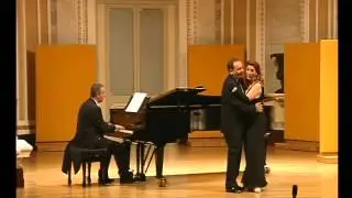 Cheek to cheek Lourdes Mart&iacute;n Leiva soprano y Luis Pacetti tenor