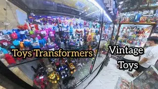 Toys Hunting Vintage on green hills 