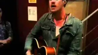 Peter Lawrie plays impromptu set in Birmingham