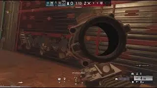 Tom Clancy's Rainbow Six Siege/ clip