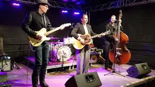 THE BALLROOM ROCKETS - Baby Let's Play House - live at Rickermann's 2020