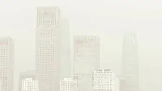 Thick sandstorms shroud Beijing, air quality plummets