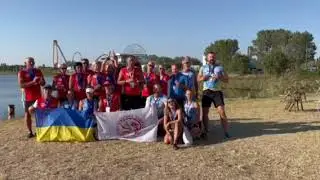 Переможці Чемпіонату Європи на човнах Дракон співають "Червону калину"