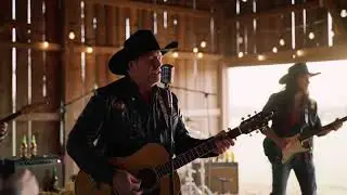 Country Rock Mix – Southern Skies & Whiskey Fire Inspired by Chris Stapleton