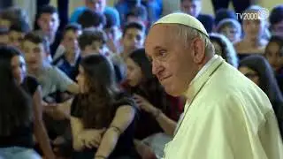 Venerdì della Misericordia, Papa Francesco visita a sorpresa la scuola “Elisa Scala” di Roma
