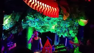 Footprint System - Ras Muffet & Jacko Addiction (1/3) Live Alim Dub #1 Paris 20241010 232337 HD