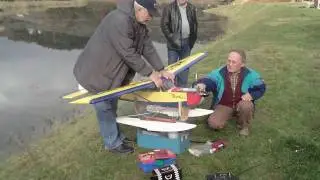 RC BIG LIFT on floats