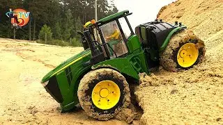 BRUDER RC TRACTOR John Deere 9620 Mudding. | Green tractor