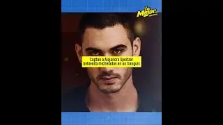 Captan a Alex Speitzer consumiendo en un tianguis