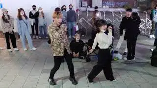 ENERGIZER & RED CREW. HONGDAE STREET BEAUTIFUL BUSKING. 20201106.