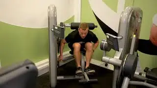 How to use the lower back machine