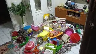 فضيت المطبخ كله من كل الاشياء