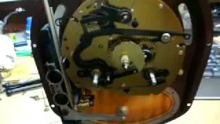Movement of a Junghans clock with 'Speaker-Chime'