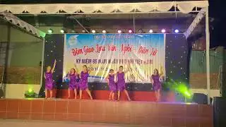 Giao lưu văn nghệ kỷ niệm 95 năm ngày hội phụ nữ Việt Nam.