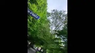 Lautes Raketenger&auml;usch am Himmel. M&uuml;nchen, Gern am 19.05.2016 um ca 18 Uhr
