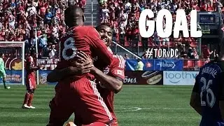 GOAL: Luke Moore knocks in a rebound off Hamid's hands | Toronto FC vs. D.C. United