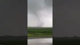 Tornado on the ground near Red Oak, Iowa now May 21 2024 ,take shelters !!