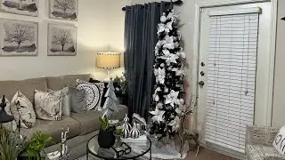 Black and White Christmas tree reveal and Tramontina pot unboxing!  #blackpenciltree
