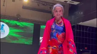 EMPOD&Eacute;RATE Y EMPRENDE PRESENTE EN DESFILE DE MODA WOMEN ECONOMIC FORUM DE COLOMBIA