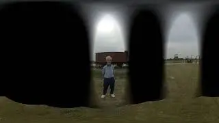 Эд Мосберг 01 23 BIRKENAU RAMPE MONO 2025