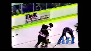 OHL Mar. 11, 1995 Ryan Appel,BEL v Jeff Paul,NF (HL) Belleville Bulls Niagara Falls Thunder