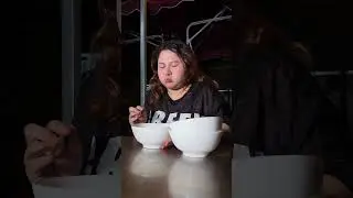 Cầm Đ&egrave;n Chạy Trước &Ocirc; T&ocirc;