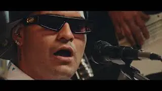 Andr&eacute; Farra (feat. Andrea Game) y Los Tropicales - Really? OG! en La Casa en Llamas