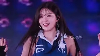 ASEULKAWIN (Red Velvet Irene, Seulgi & Aespa Karina, Winter) - Chu by f(x) SMTOWN in Fukuoka