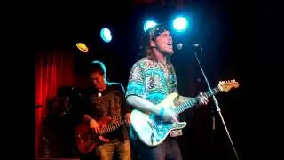 Lukas Nelson Promise Of The Real -Peaceful Solution With Merlyn Kelly