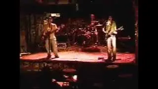 The VeLMAs - Nothing Better To Do - Live at CBGB 7.21.2003