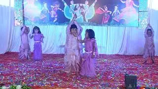 Dance performed by Nursery children on annual day from the movie of Ekka, Bangle bangari song.