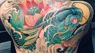 Тату карп половина спины для девушки # шорты # тату # смешно