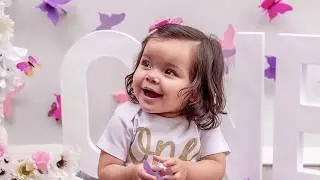 Adorable Smash Cake Photo Session | First Birthday Photoshoot