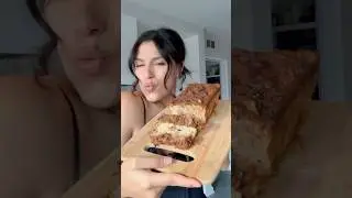 Apple cinnamon bread! The flavors in this bread scream fall and I&rsquo;m here for it! 🍎🍞🤩