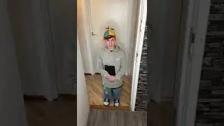 VERVELEND BROERTJE! 😂