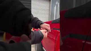 Watch This Line Disappear on a Classic BMW 👀 #Shorts#OddlySatisfying#CarDetailing#ClassicBMW