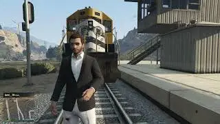 Taking Down the Train Driver in GTA Online &ndash; Chaos Ensues! 🚂💣
