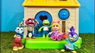 Fisher Price LITTLE PEOPLE House MUPPET BABIES