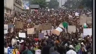 Côte d'Ivoire, vaste manifestation contre accord de Marcoussis