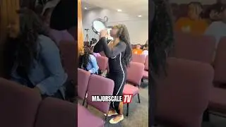 Beat that tambourine 👏🏾👏🏾 #praisebreak