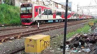 Kereta panjang banget#keretaapi #keretaapiindonesia #trending #trendingvideo #trend #vidio #trend 