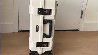 Pelican ATX 22 Carry-on Roller-case