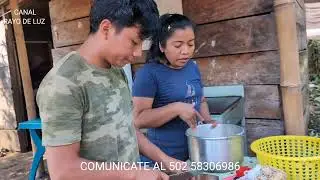 Erick anhela tener su casita y seguir estudiando! Apoyémoslo x favor🙏 Prepararon Guisado de pollo😋
