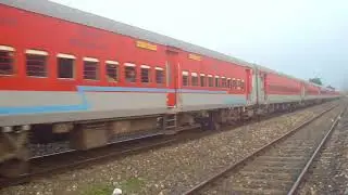 LAL LAL LAL 22511 LTT KYQ KARMABHUMI EXPRESS FIRST TIME LOGGING BY GKCALLING IN LHB AT AYU