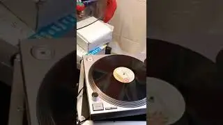 Digital English Roots EP vinyl  avaible worldwide