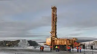 Запуск бурового станка на ЕВРАЗ КГОКе